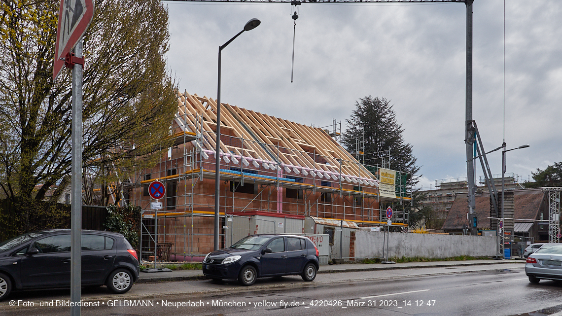 31.03.2023 - Baustelle zu einem Mehrfamilienhaus in der Niederalmstraße 16